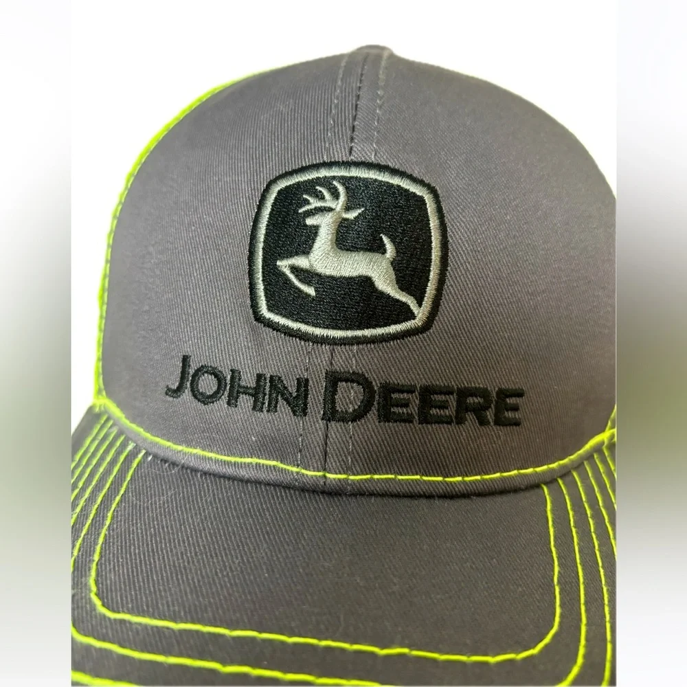 NWT John Deere snapback trucker cap highlighter yellow and gray one size